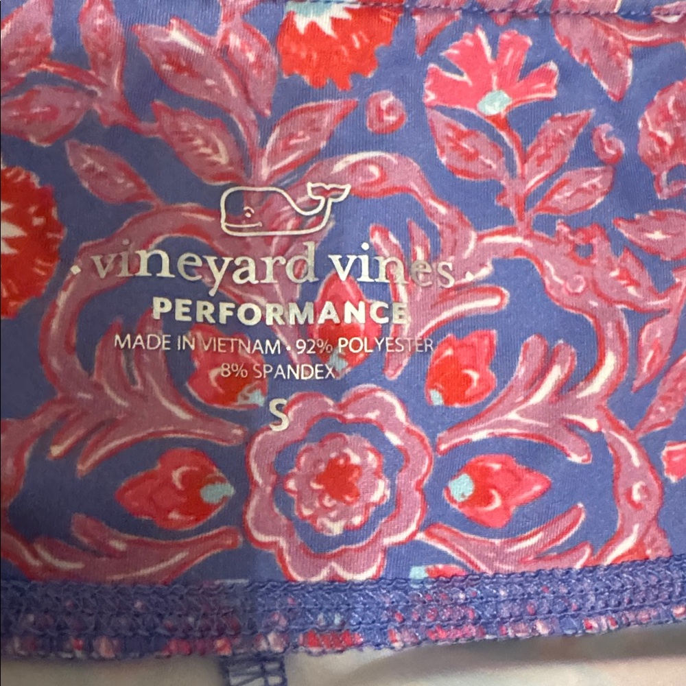 Vineyard Vines Performance Set - image 3